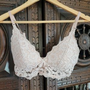 Lace nursing bra